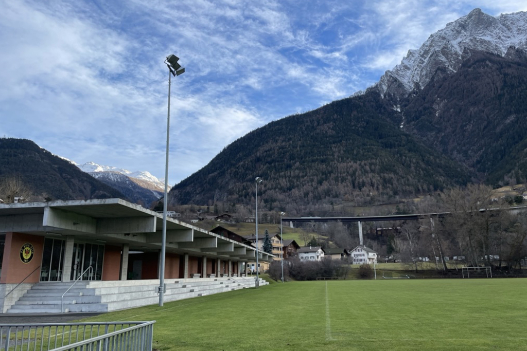 Fussballplatz Geschina
